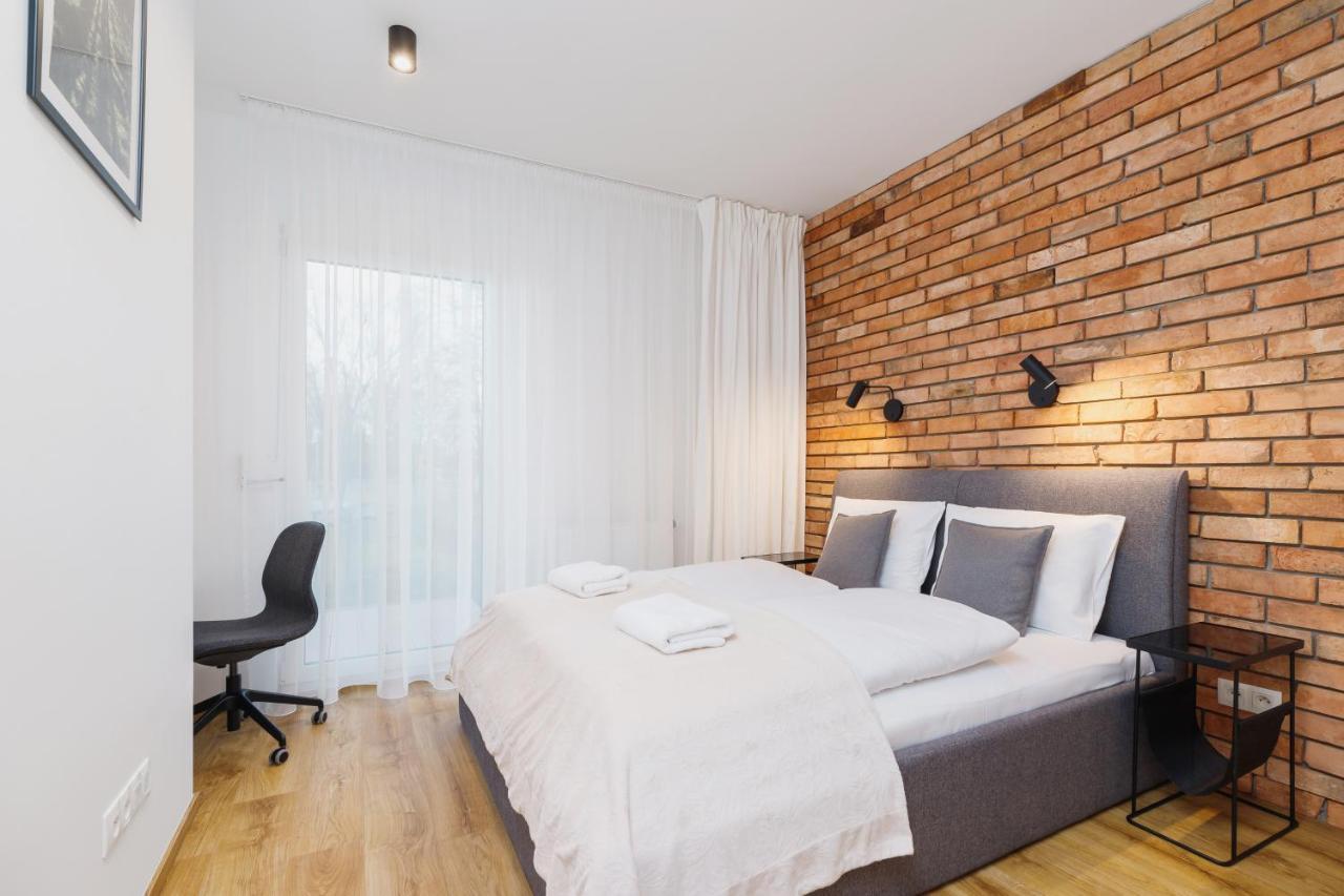 Apartments Supernova Near Tauron Arena By Noclegi Renters Krakow Ngoại thất bức ảnh